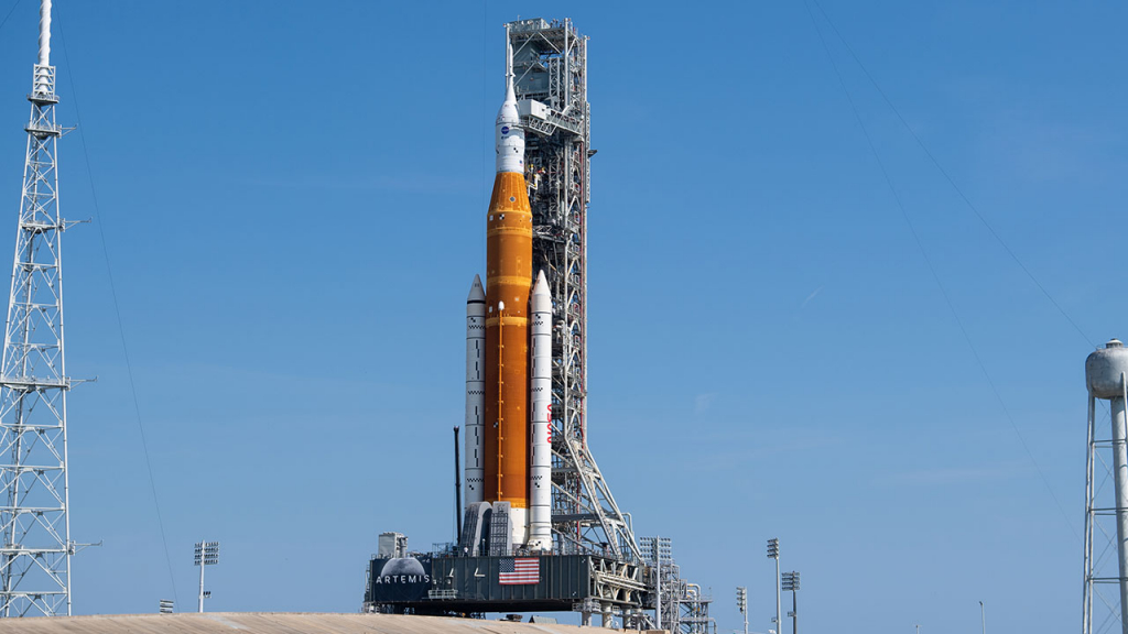 NASA, Space Launch System ile büyük kalkışı yapamadı
