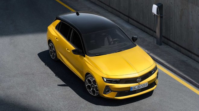 2022 Opel Astra fiyatı rakiplerine göre ne durumda?